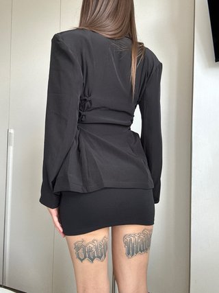 Blazer con lacci in vita