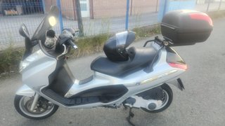 Piaggio x8 125cc