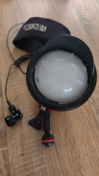 Flash Buceo Inon D-200 Ultra Wide