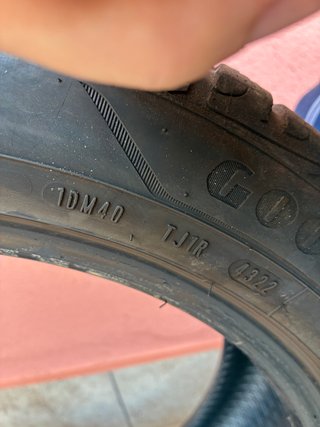 Neumático Goodyear 225/50 R17 94H Invierno