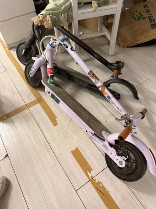 Patinetes eléctricos (2 unidades)