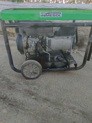 Generador INMESOL, trifásico de 15KVA de gasoil.
