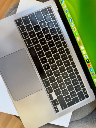 MacBook Air M1 - 13 Pulgadas Gris Espacial