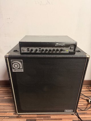 Ampeg SVT 7 Pro + SVT-410HE (cabeza y pantalla)