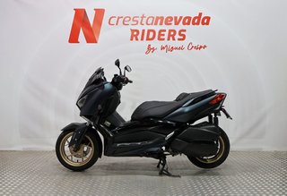Yamaha XMAX 300 TECH MAX