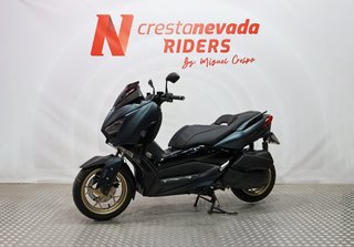 Yamaha XMAX 300 TECH MAX