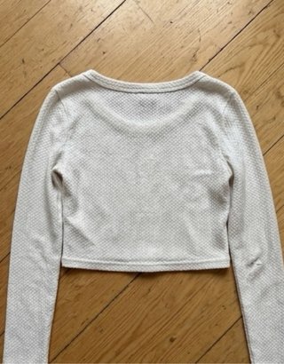 Crop top SHEIN manga larga