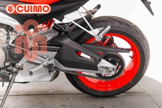 APRILIA TUONO 660