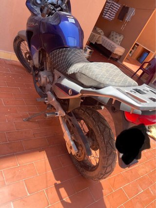 Honda Transalp + Moto Despiece