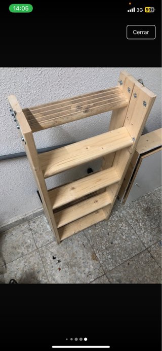 Escalera de buhardilla plegable