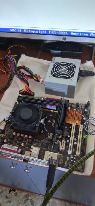 Scheda ASUS M2N68-AM Plus Phenom II x4 B95 4 Core