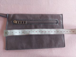 Cartera de mano con asa
