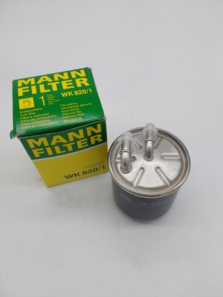 MANN-FILTER WK 820/1 Filtro de combustible – Para Camiones