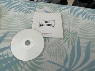 CD Twin Shadow Rough Trade Shops Bonus Disc