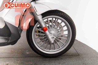 PIAGGIO BEVERLY 300 S IE