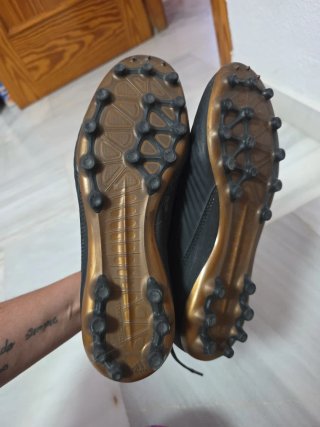 Botas de fútbol Adidas Predator Negras talla 38