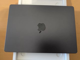 MacBook Pro 14 M3 Pro 2023
