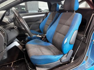 Opel TIGRA 1.8 16V 125 Sport (2006)