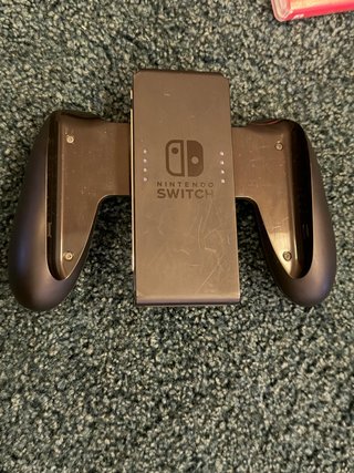 Nintendo Switch Azul/Rojo con Funda