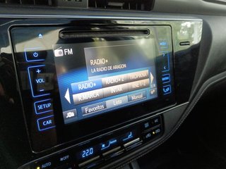 Toyota Auris 140H Touring Sports Active 100 kW (136 CV)