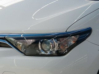 Toyota Auris 140H Touring Sports Active 100 kW (136 CV)