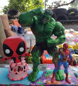 Figuras de Acción: Hulk, Spiderman y Deadpool