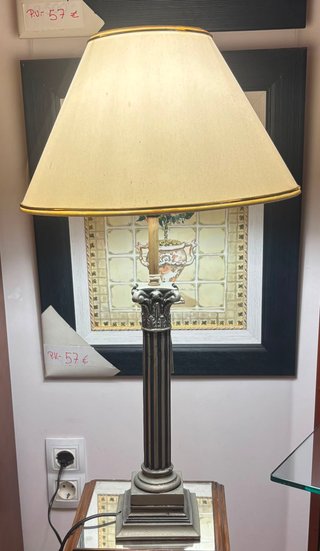 Lámpara de mesa Romera Diseño