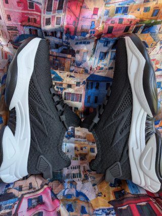 Zapatillas con alzas internas