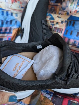 Zapatillas con alzas internas