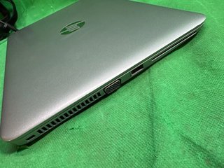 HP EliteBook 820 G3-i5, 12GB RAM (Leer)