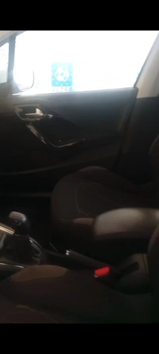 Peugeot 208 2015