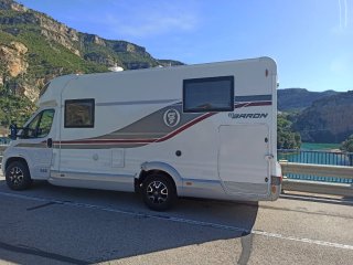 Autocaravana elnagh barón 565