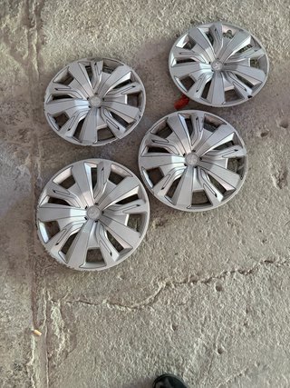 Tapacubos Peugeot Originales (4 unidades)