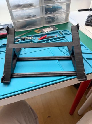 Suporte APC Mini