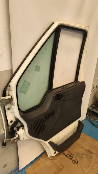 PUERTA DELANTERA DERECHA Ford Transit Furgón (TT9)(2006->)