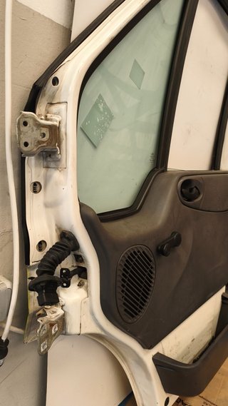 PUERTA DELANTERA DERECHA Ford Transit Furgón (TT9)(2006->)