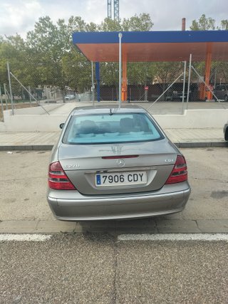 Mercedes-Benz Clase E 2003