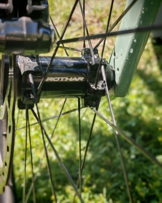 Gravel Giant Revolt S