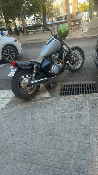 Kawasaki Vulcan 500 Gris