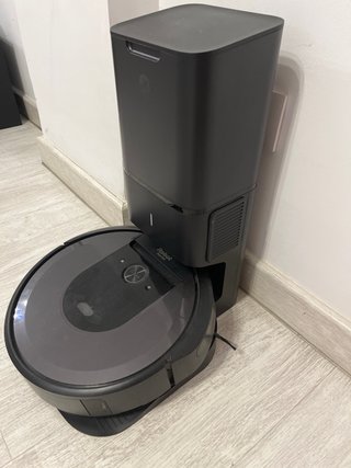 Roomba i7+ con base autovaciado