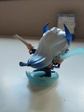 Figura Yone Florecer Espiritual POP MART LOL