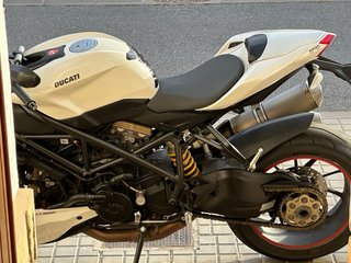 Ducati Streetfighter 1098 Blanca