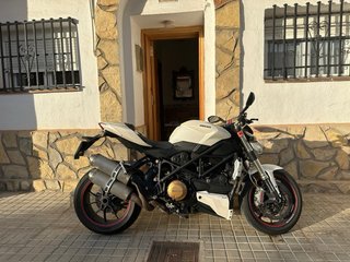 Ducati Streetfighter 1098 Blanca