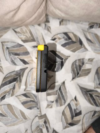 Nintendo DSi XL Giallo