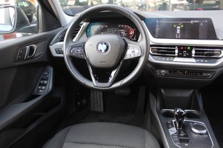 BMW SERIE 1 1.5 I 136 DCT (2023)