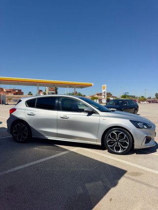 Ford FOCUS 1.0 MHEV 125 ST LINE COM (2021)