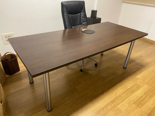Silla de oficina ergonómica de piel