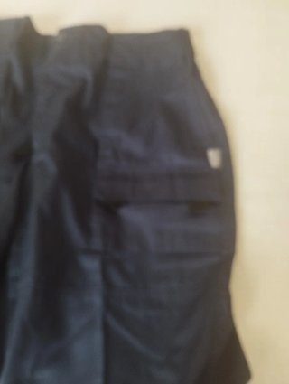 Pantalón de trabajo desmontable sin estrenar