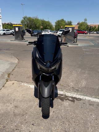 Nmax 125 modelo 2025 - 9.000km