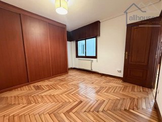 Piso en venta en Praza España - Casablanca en Vigo